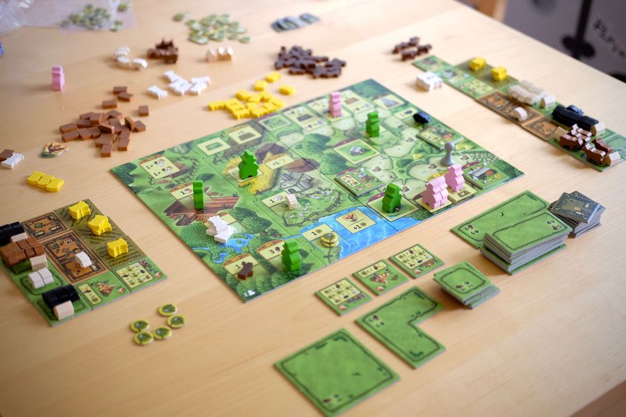 Agricola - Family Edition | Kessel Run Games Inc. 